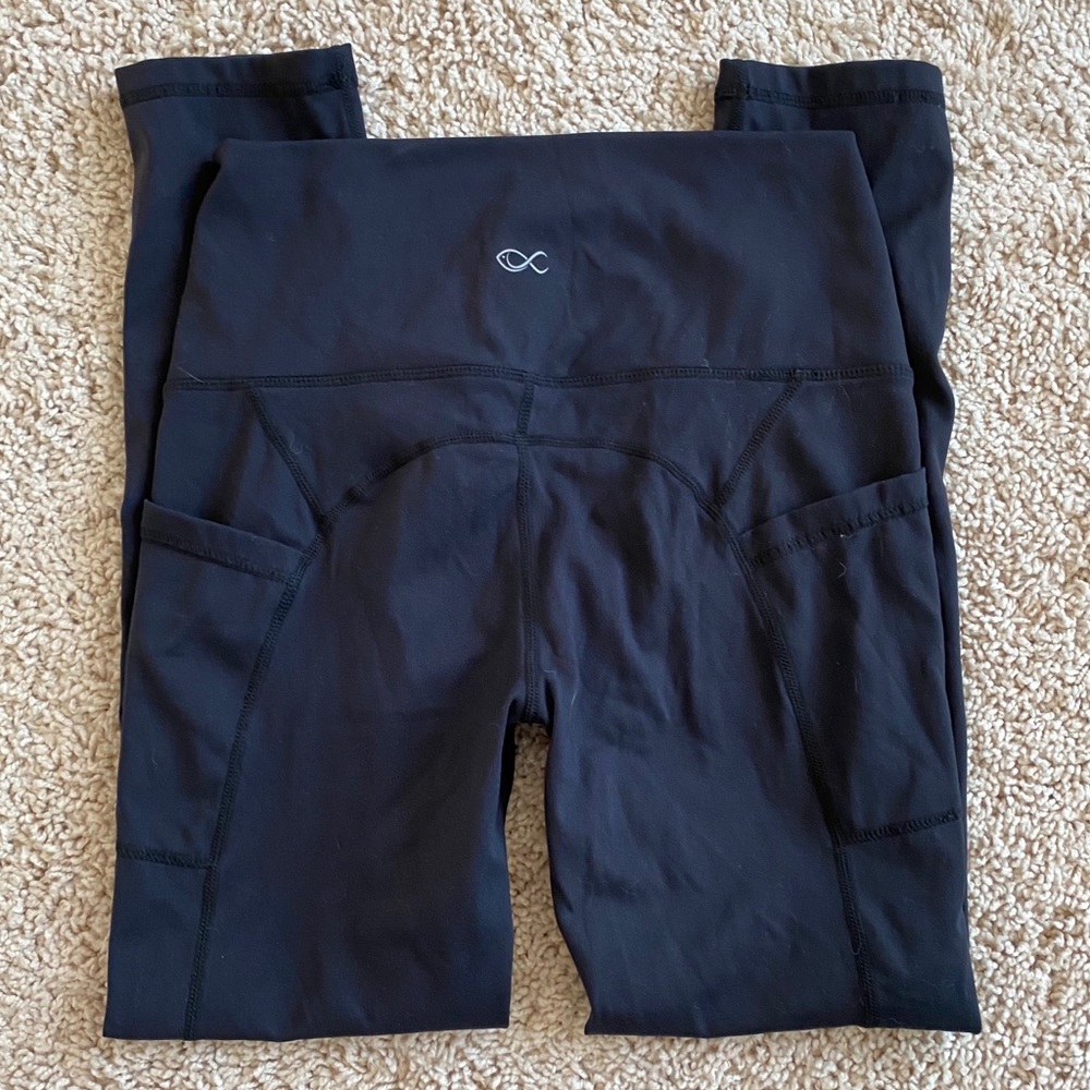 Southern Athletica 7:8 Pocket Leggings